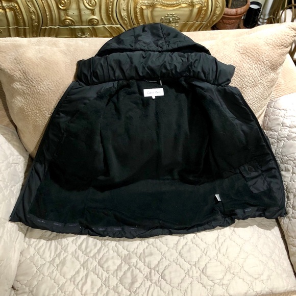 COPY - Calvin Klein Black Puffer Coat - Picture 3 of 5